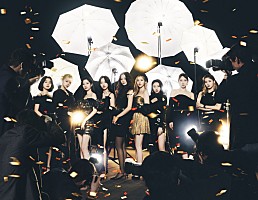 TWICE、日本オリジナルアルバム『Celebrate』数量限定生産アナログ盤を TWICE、日本オリジナルアルバム『Celebrate』数量限定生産アナログ盤を
