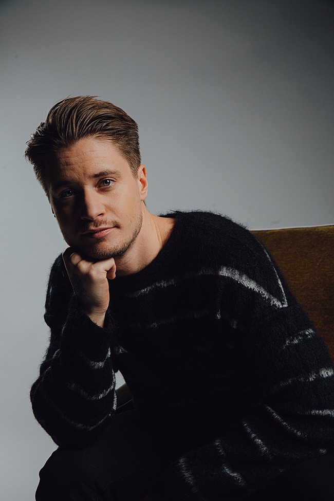 「カイゴ、ニューAL『スリル・オブ・ザ・チェイス』をサプライズ・リリース 日本限定CDは12月発売」1枚目/2