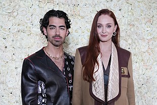 「ジョー・ジョナス、テイラー・スウィフトのツアー・チケットを入手するために“列に並ぶ”と話す」