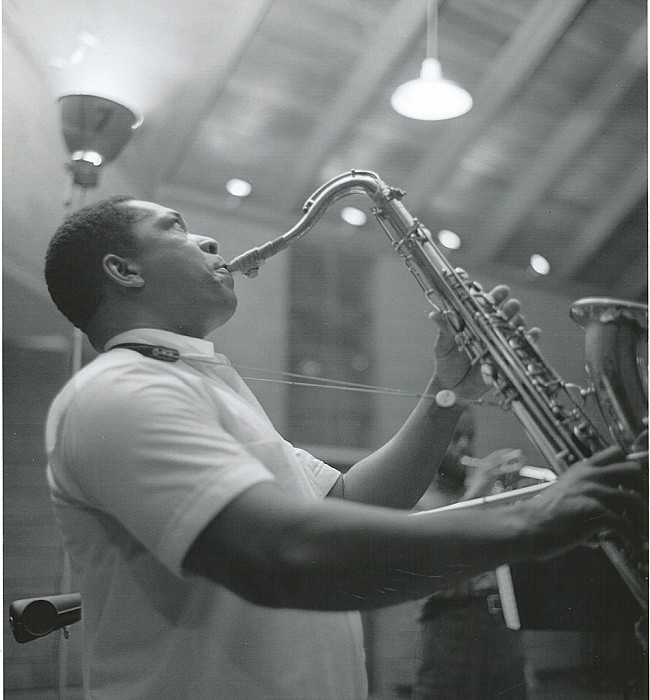 「Chuck Stewart Photography, LLC_/ Fireball Entertainment Group」2枚目/2