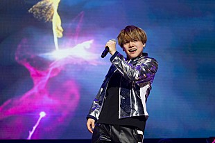 「＜ライブレポート＞内田雄馬、感謝と笑顔があふれた初の日本武道館公演【Gratz!】」