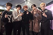 「TOMORROW X TOGETHER、【MTV EMA】初受賞に続き【2022 AMA】レッドカーペットに登場」1枚目/3