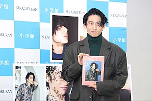 「三宅健、美と若さの秘訣は「何といっても保湿」　初写真集に「ファンの方々の願いをかなえられた」」