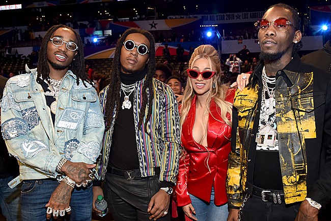 「カーディ・B、故テイクオフの死を悲しむ夫オフセットの苦悩について語る」1枚目/1