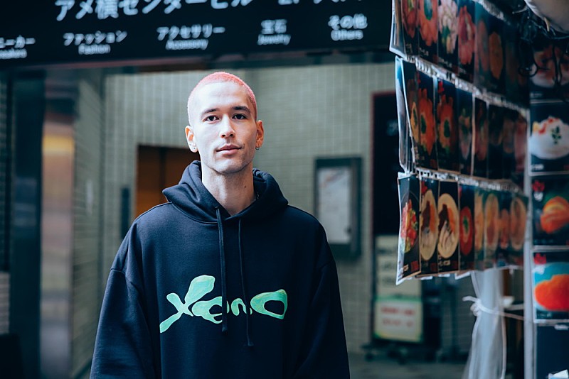 ＜インタビュー＞keshiやJojiのサポートアクトを務める新進シンガー、rei brownが語る自己表現