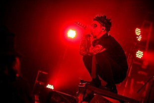 「SiM、10-FEETを迎えた全国ツアーファイナルのオフィシャルレポート到着」