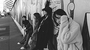 「SCANDAL、“Documentary film MIRROR”映像作品リリース決定」