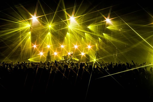 「＜ライブレポート＞ゆず初出演、flumpoolやフレデリックのメンバーと共演【RADIO CRAZY 2022】2日目」1枚目/15