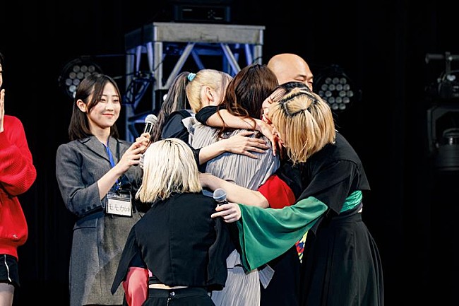 「豆柴の大群、新メンバーお披露目ライブ生中継決定」1枚目/4