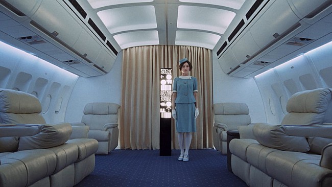 「椎名林檎のリミックスアルバム『百薬の長』ダイジェスト映像＆砂原良徳リミックス曲のMV公開」1枚目/9