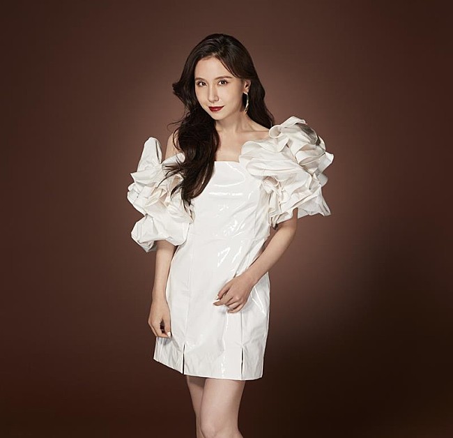 「May J.、ドラマ『ママはバーテンダー～今宵も踊ろう～』主題歌決定」1枚目/2