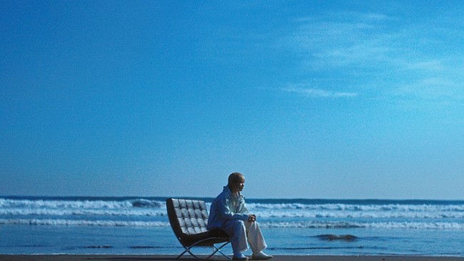 「佐藤千亜妃、宇多田ヒカル「Automatic」をサンプリングした新曲「タイムマシーン」MV公開」1枚目/3