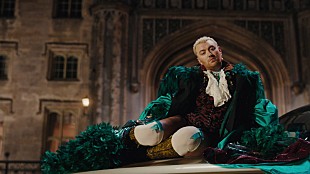 「サム・スミス、「I’m Not Here To Make Friends」のゴージャスなMV公開」