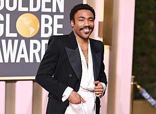 「ドナルド・グローヴァー、ビヨンセにインスパイアされた新TVシリーズ『Swarm』でファン心理を描く」