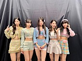 「LE SSERAFIMからBillboard JAPANチャート1位の喜びのコメント到着」1枚目/2