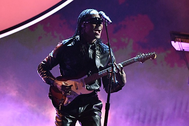 「【第65回グラミー賞授賞式(R)】スティーヴ・レイシー、甘い歌声でビヨンセたちをも魅了」1枚目/1