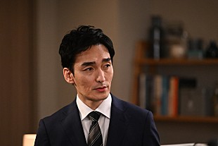 「「罠の戦争」“鷲津”草なぎ剛が政界進出も「一波乱ありそう」なラストが話題に　「次々と展開が変わるから目が離せない」」