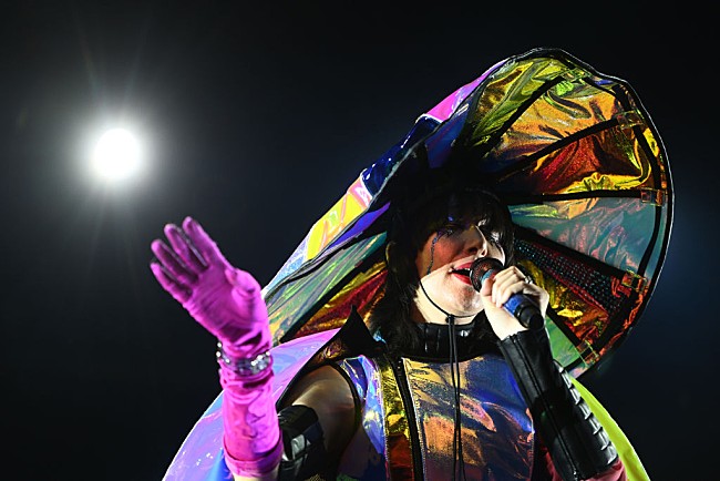 「ヤー・ヤー・ヤーズ、夏のツアー日程発表＆「Blacktop」のMV解禁」1枚目/1