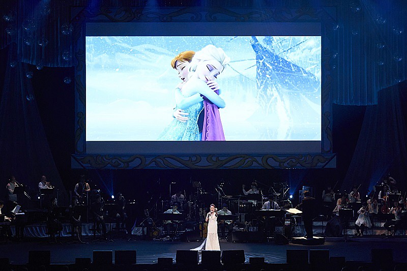 「Presentation licensed by Disney Concerts (C) All rights reserved
Friends of Disney Concert 過去公演より」3枚目/11