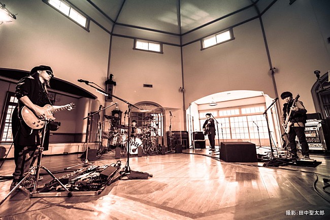 「『劇場版 優しいスピッツ a secret session in Obihiro』公開決定、メイキング＆アフタートークを追加」1枚目/1