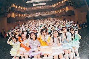 「FRUITS ZIPPERが東名阪ツアー完走、1周年ワンマンを発表」