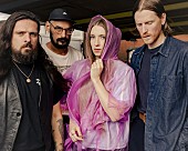 「ドライ・クリーニング、最新EP『Swampy』からタイトル曲を含む2曲公開」1枚目/2