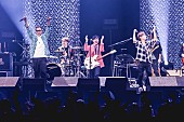 「flumpool、コブクロと夢の共演「追いかける背中があったから、どんなときも走り続けてここまで来れました」」1枚目/24