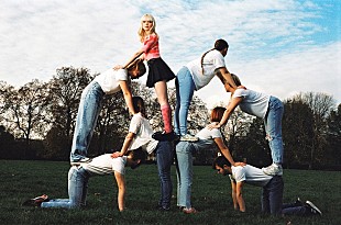 「メイジー・ピーターズ、ニューAL『ザ・グッド・ウィッチ』発売決定＆初来日記念LINE LIVE特番配信」