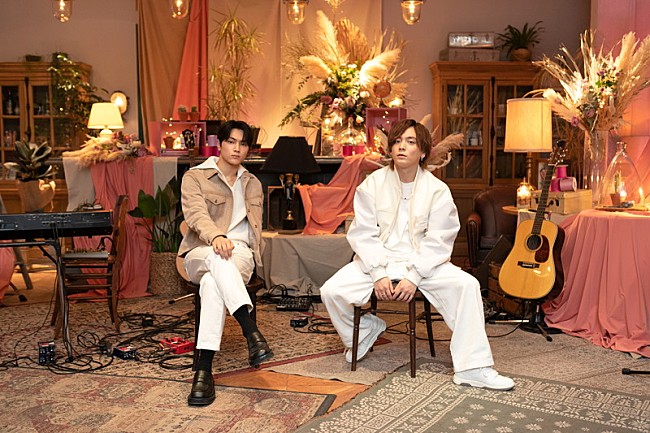 「ENHYPENのJAY×優里、2人で「ドライフラワー」「Always」歌唱」1枚目/4