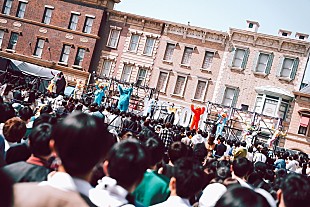 「YOASOBI、楽曲「海のまにまに」MV公開　USJライブ映像はTVオンエアへ」