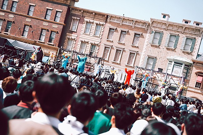 「YOASOBI、楽曲「海のまにまに」MV公開　USJライブ映像はTVオンエアへ」1枚目/6