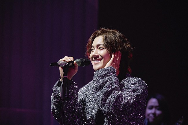 「キム・ヒョンジュン、日本語曲で構成されたアンコール特別公演レポ到着」1枚目/6