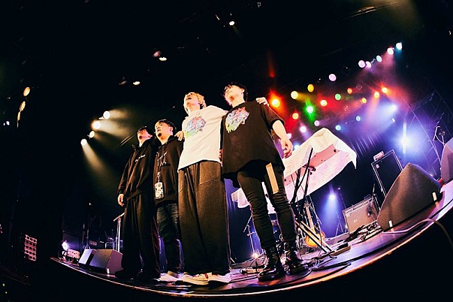 「＜ライブレポート＞HOWL BE QUIET、13年間を締めくくる花束のようなラストライブ」1枚目/17