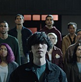 「米津玄師「Lemon」MV、8億再生突破で日本人アーティストの史上最高再生回数を更新」1枚目/6