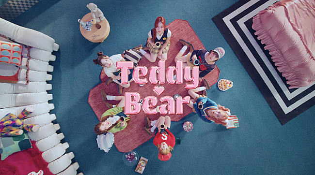 「STAYC、JAPAN 2ndシングル「Teddy Bear -Japanese Ver.-」MVで“ティーンフレッシュ”なダンス」1枚目/4