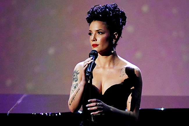 「ホールジー、A24映画『X エックス』シリーズ最新作『MaXXXine』に出演決定」1枚目/1