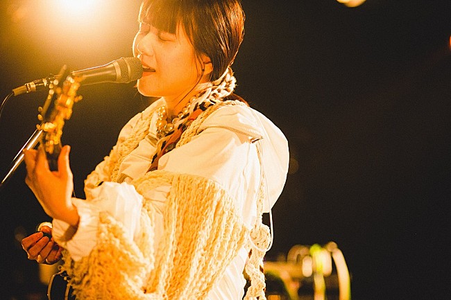 「＜ライブレポート＞さらさ「音楽はコミュニケーション」満員御礼の初ワンマン」1枚目/23