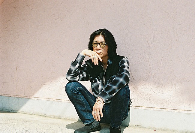 「古市コータロー、7インチアナログ盤3タイトル／ビルボードライブ収めたDVD同時リリースへ」1枚目/4