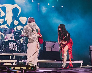 「＜コーチェラ2023現地レポ＞ウェット・レッグ、フェス映えする曲の数々で観客の心を鷲掴みに」