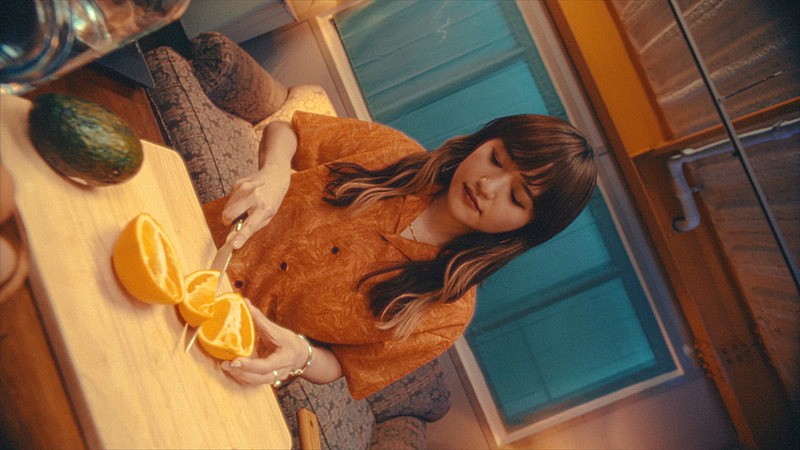 iri、“ギミック”をふんだんに取り入れた新曲「Season」MV公開