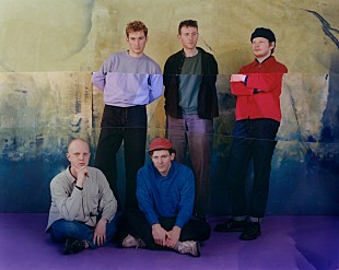 「スクイッド、新曲「Undergrowth」の世界観にインスパイアされたオリジナル・ゲーム公開」