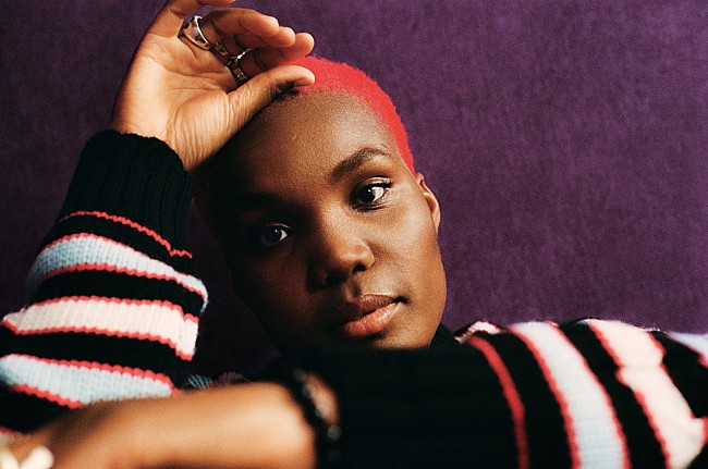 「アーロ・パークス、友情を再構築する勇気について歌った新曲「Blades」を公開」1枚目/2