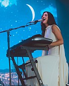 「＜コーチェラ2023現地レポ＞ワイズ・ブラッド、透き通った歌声で癒しのオアシスを演出」1枚目/2