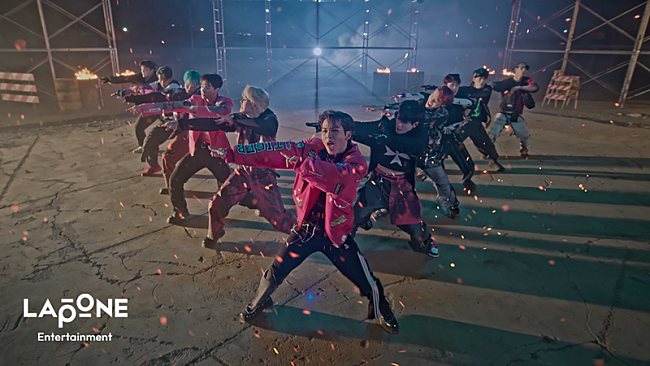 「JO1、アッパーチューン「Trigger」本能的なパフォーマンスビデオを公開」1枚目/4