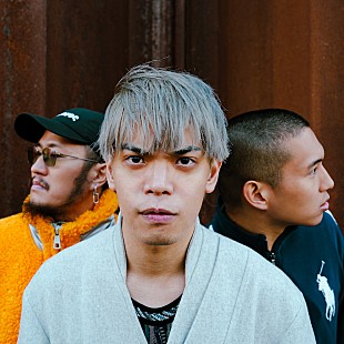 「Dos Monos、1stアルバム『Dos City』のデラックス・バージョンをリリース」