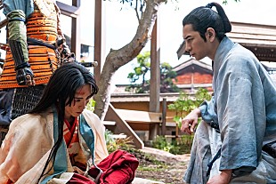 「虎松役の板垣李光人“松本”家康との出会いは衝撃的　「あのシ－ンは演じていてぐっとくるものがありました」」