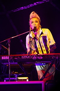 ライブレポート＞hide with Spread Beaverがワンマンライブを開催
