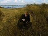 「エド・シーラン、ニューアルバム『-（サブトラクト）』12曲のMV公開」1枚目/3