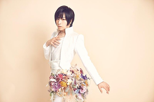 「蒼井翔太、最新アー写＆ライブ映像作品ジャケ写公開」1枚目/2