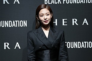 「BLACKPINKのジェニー、ザ・ウィークエンドとの楽曲コラボを予告か」